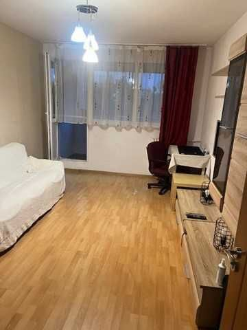 Drumul Taberei, Favorit,